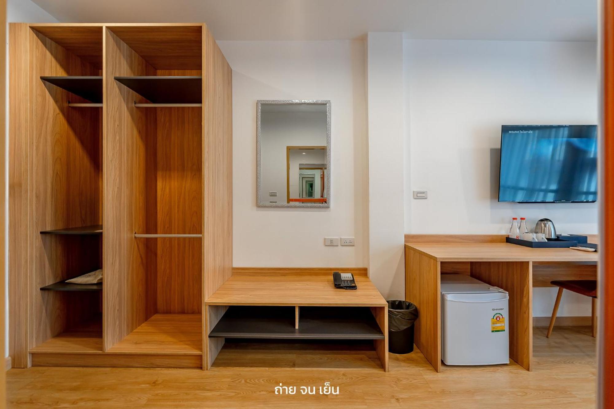 Hotel 7 Days Premium Don Meaung Airport 3*