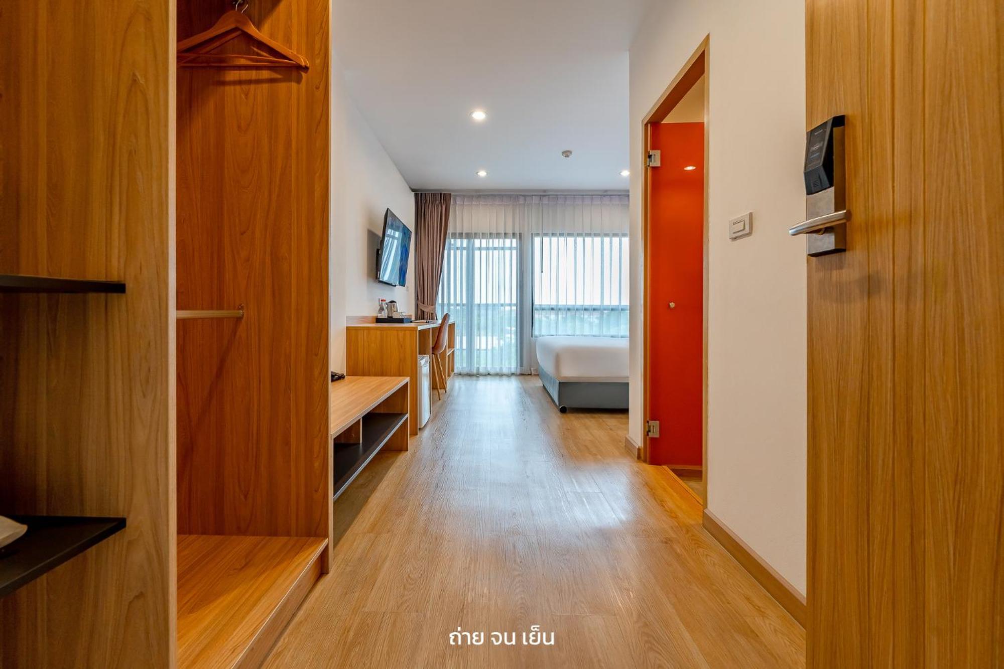 Hotel 7 Days Premium Don Meaung Airport 3*
