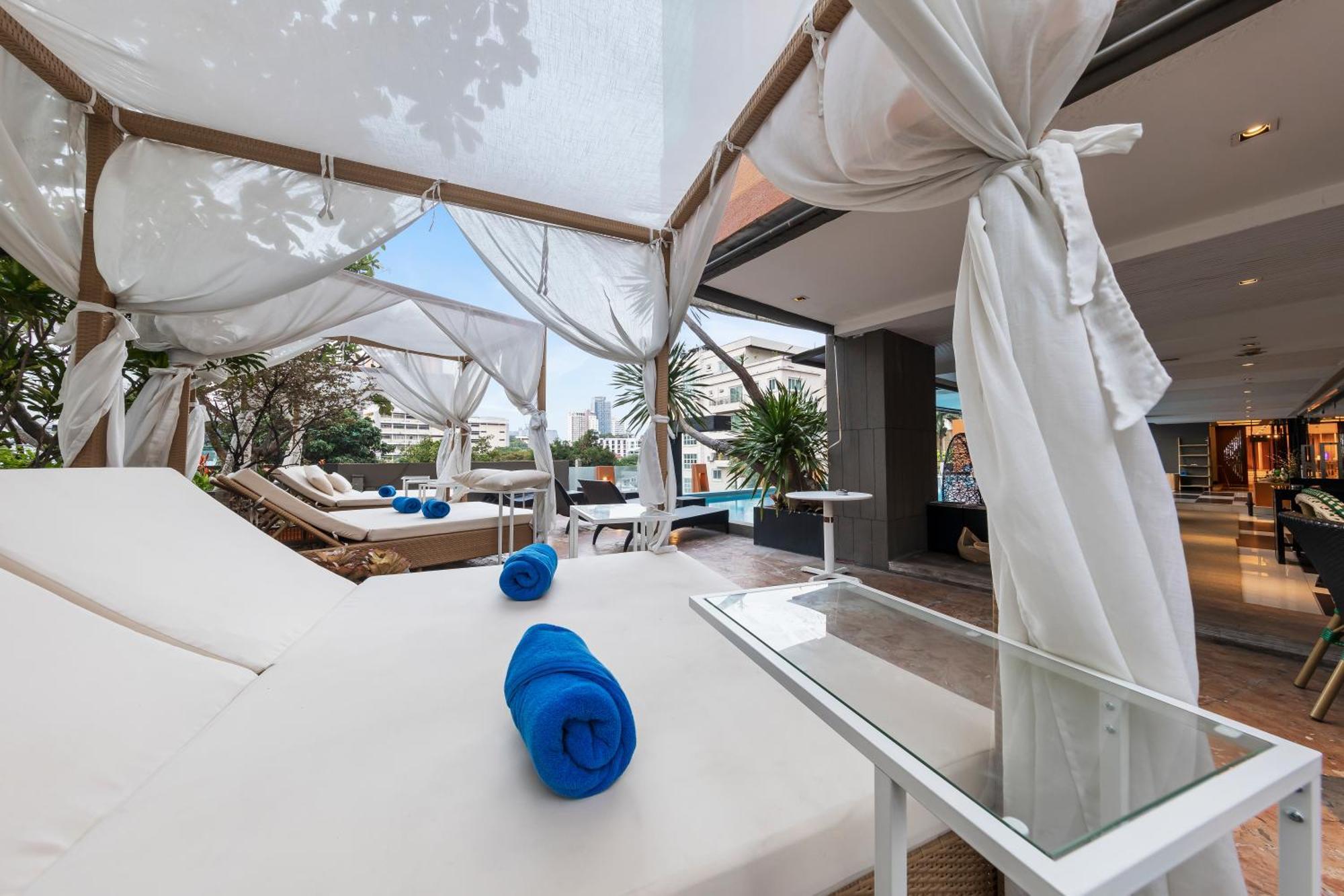 Hotel Golden Tulip Mandison 4*