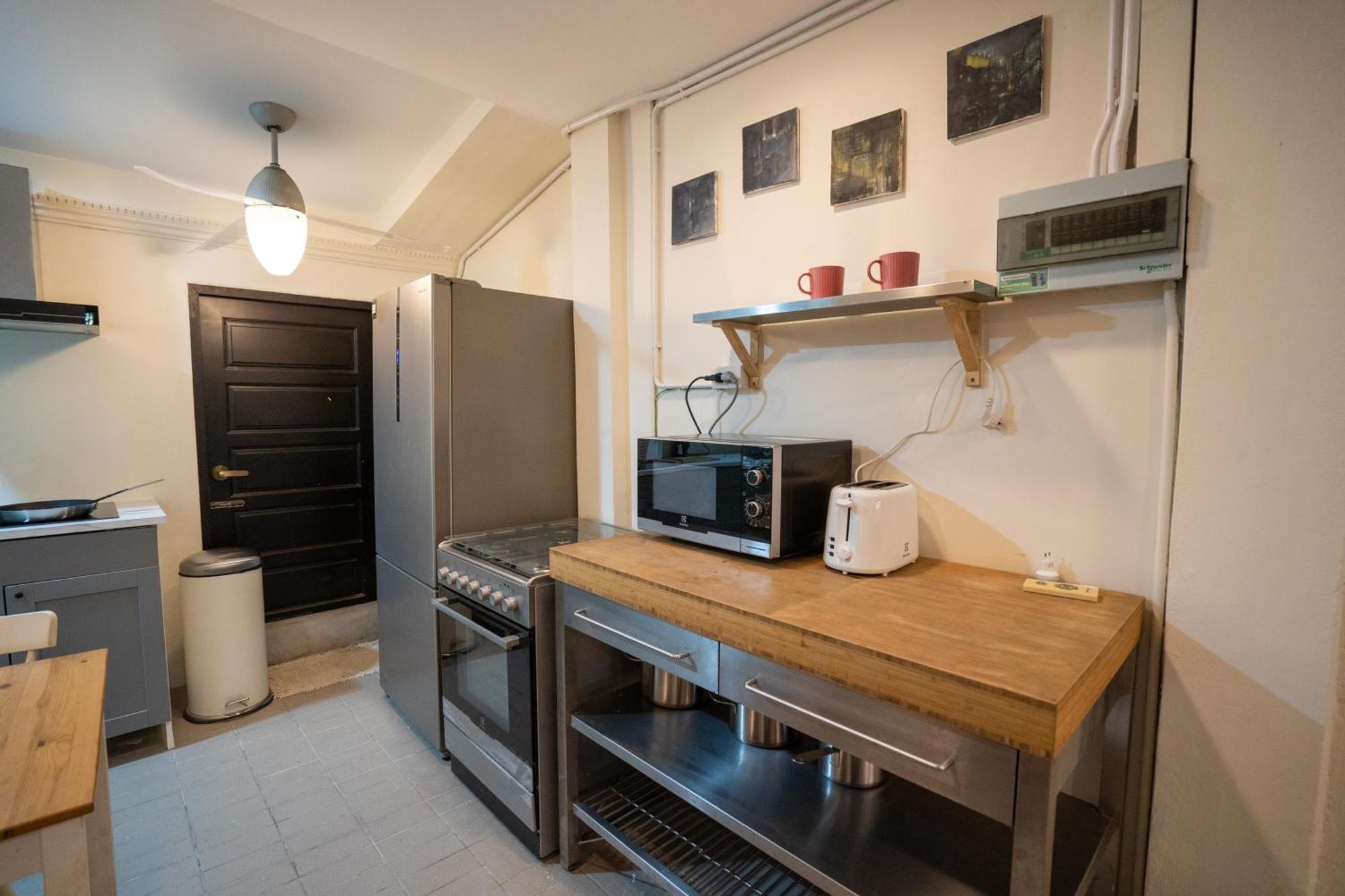 Amorn House Yenakart Sathorn 5 Stars Location Pangsapuri Bangkok