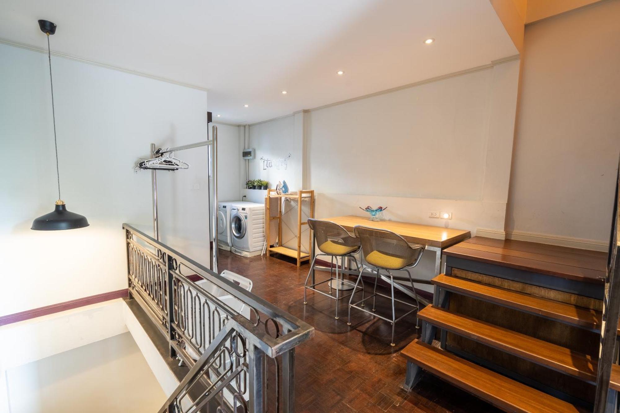 Pangsapuri Amorn House Yenakart Sathorn 5 Stars Location Bangkok