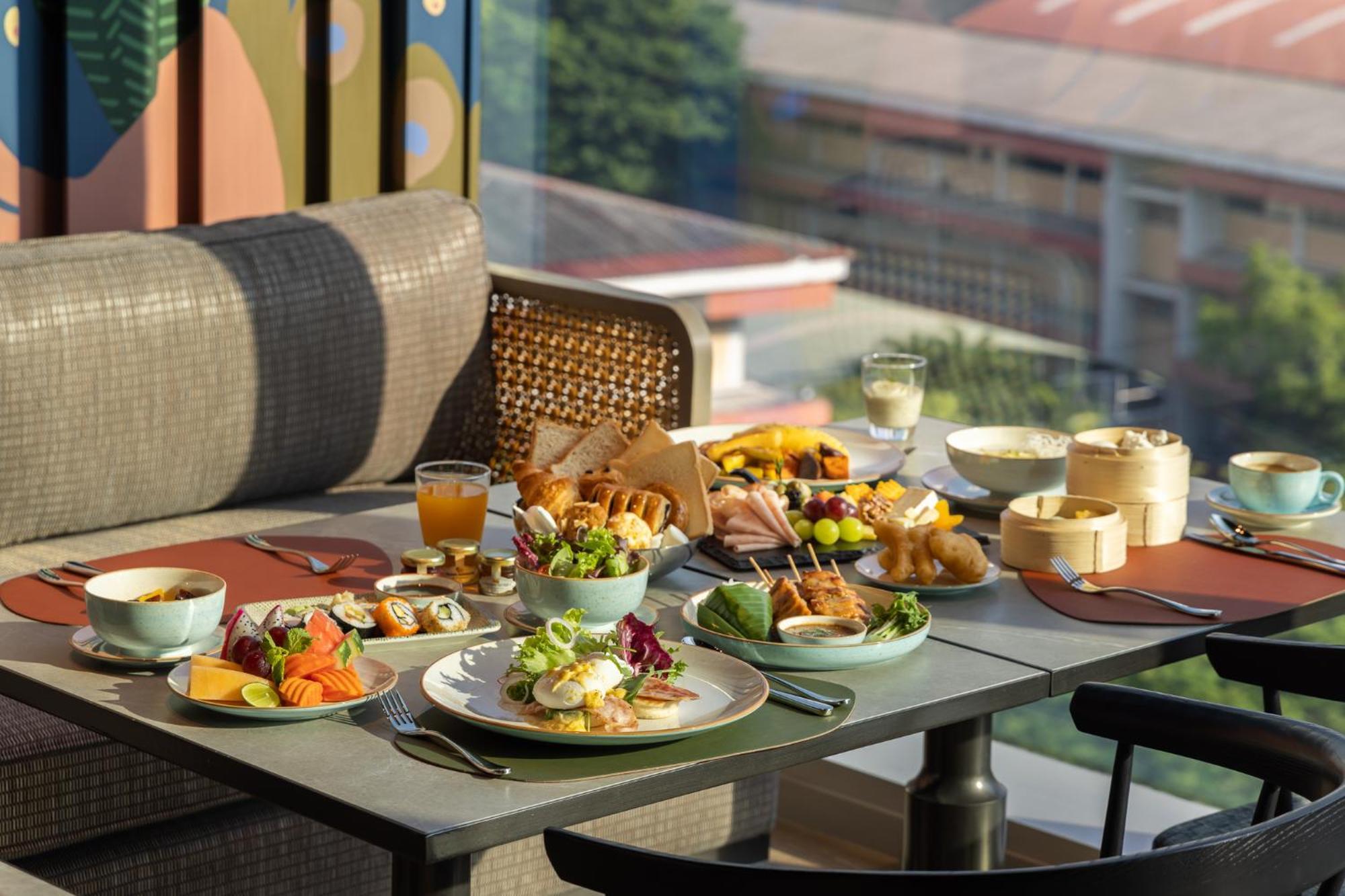Hotel Eastin Grand Phayathai 5*