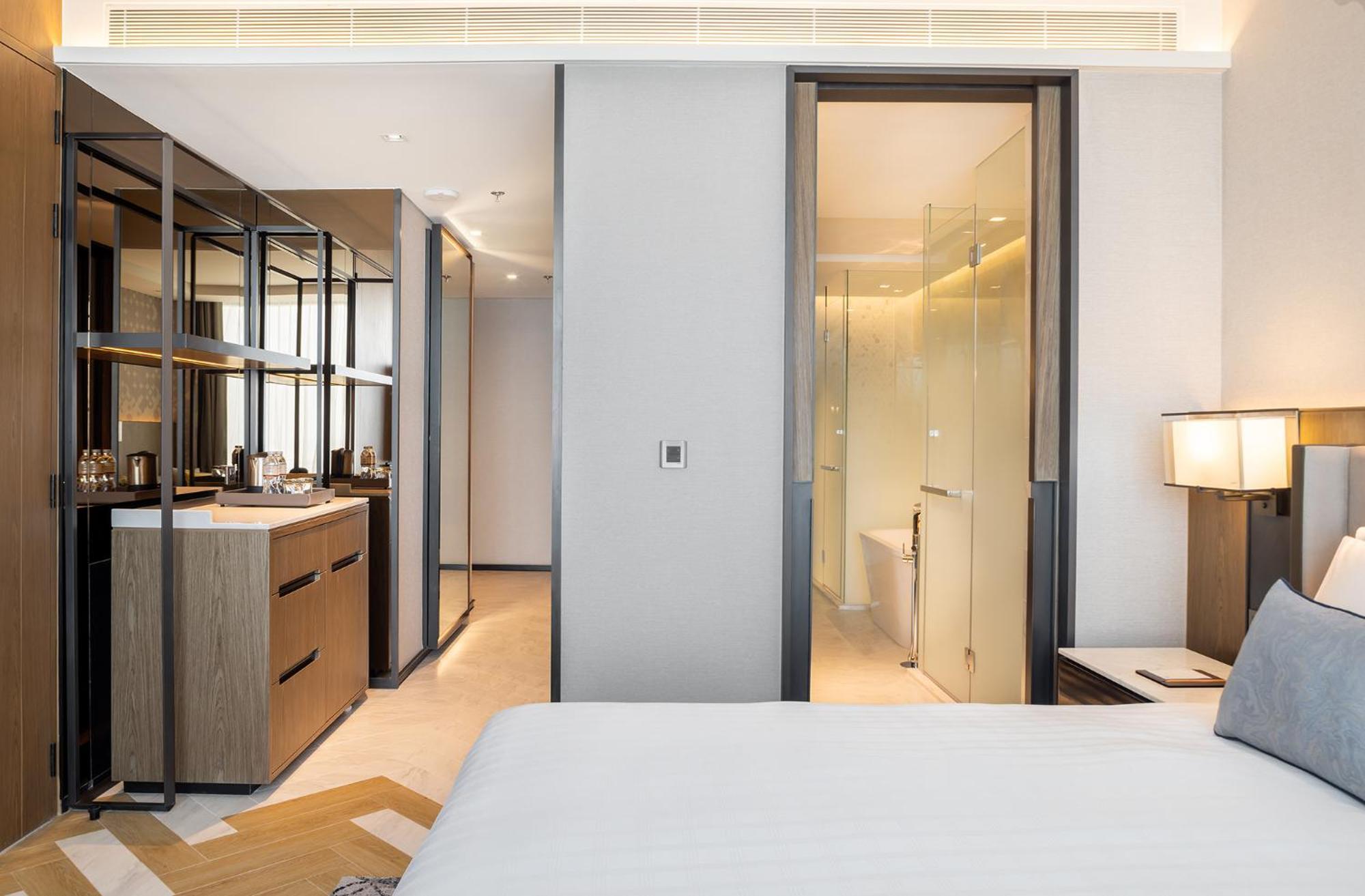 Hotel Eastin Grand Phayathai 5*