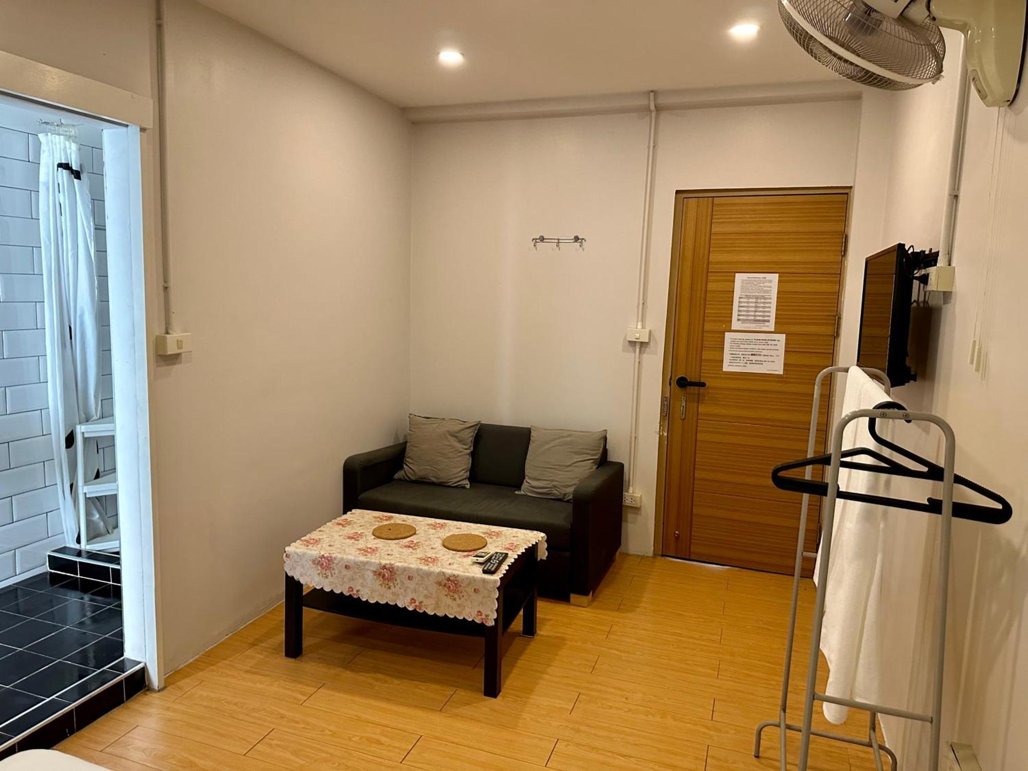 Homestay The Cute Silom Bangkok