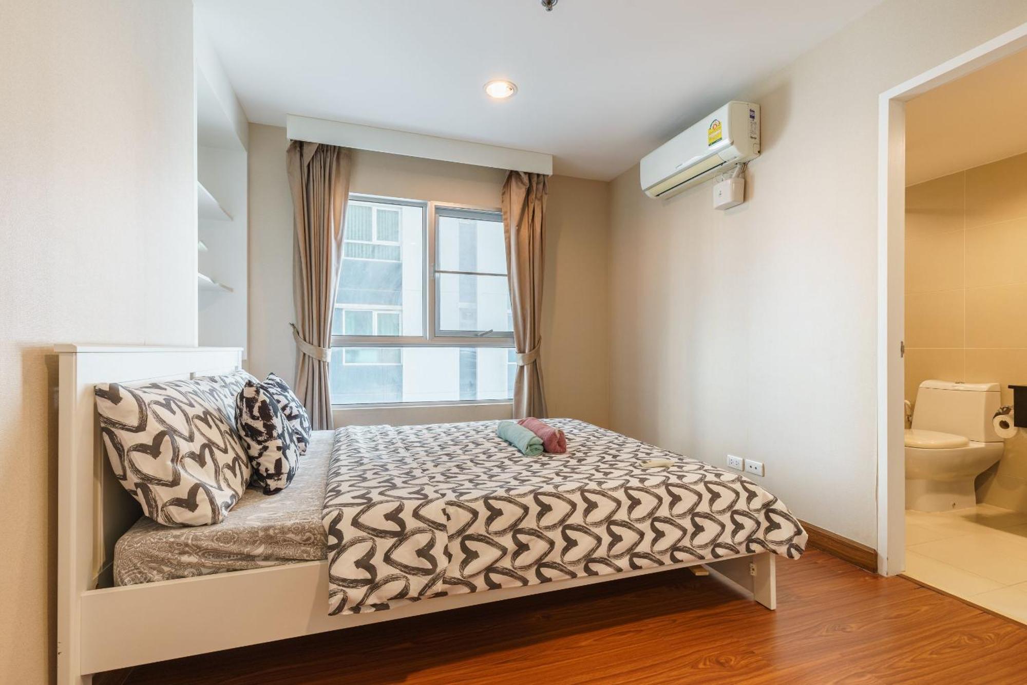 Internet Celebrity Train Night Market Swimming Pool Free Wifi Mrt 100m Apartment *