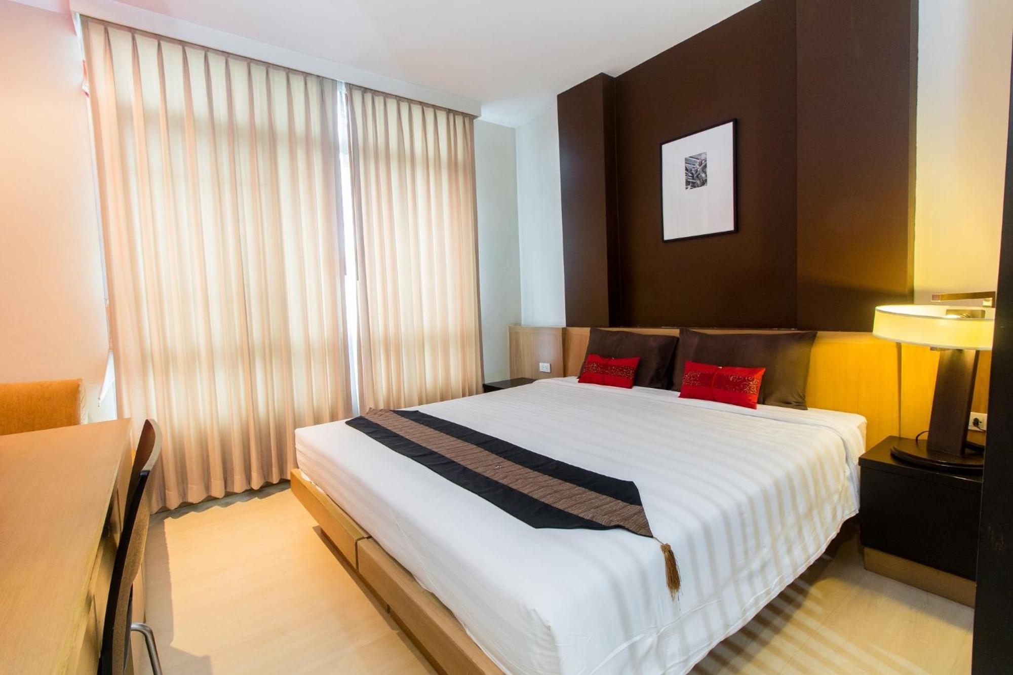 Silom Convent Garden Rumah tetamu 3*