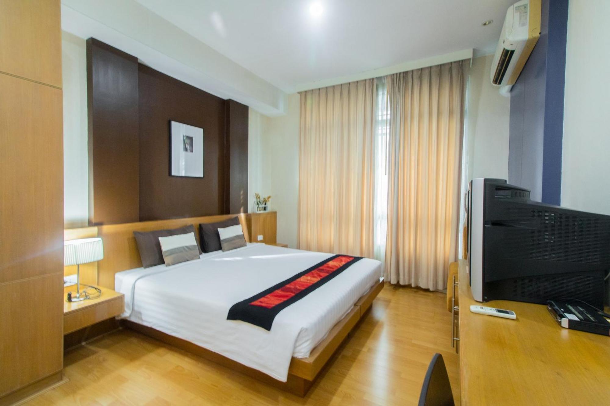 Silom Convent Garden 3* Bangkok
