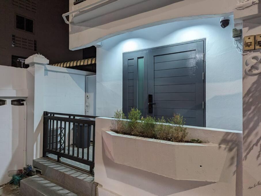 Cloud9 Hometel - Entire House 3br 170m To Bts Private Quiet & Comfy Vakantiehuis