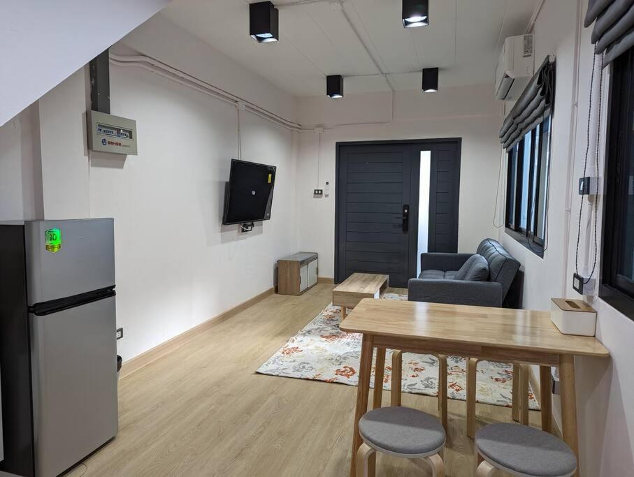Vakantiehuis Cloud9 Hometel - Entire House 3br 170m To Bts Private Quiet & Comfy