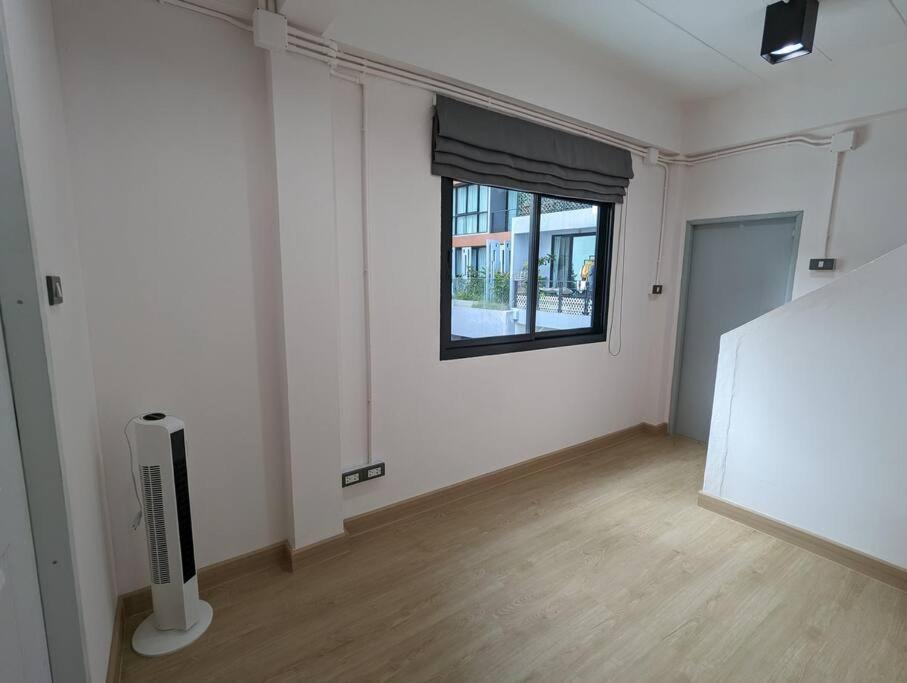 Vakantiehuis Cloud9 Hometel - Entire House 3br 170m To Bts Private Quiet & Comfy *