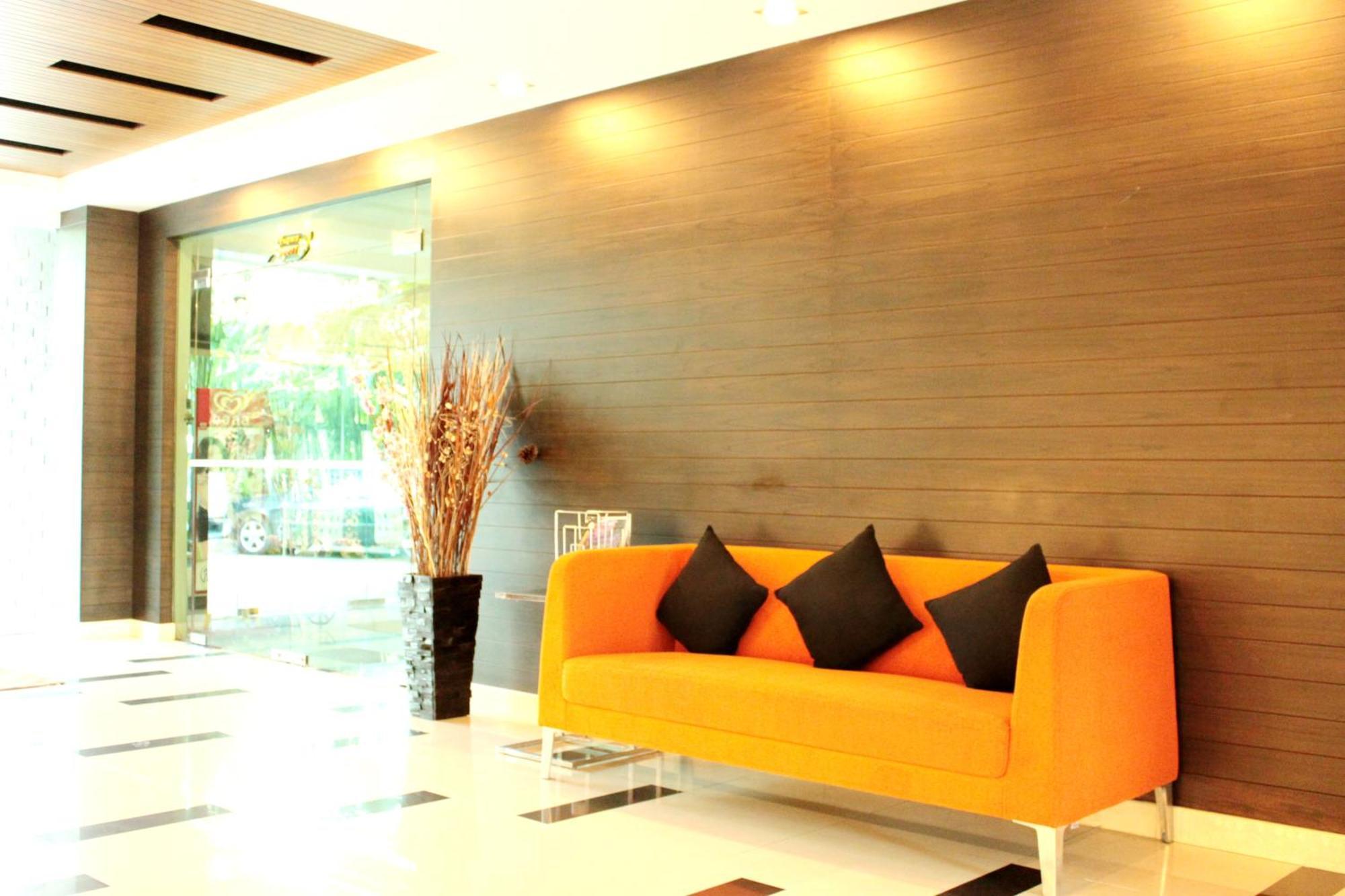 Hotel 14 3*