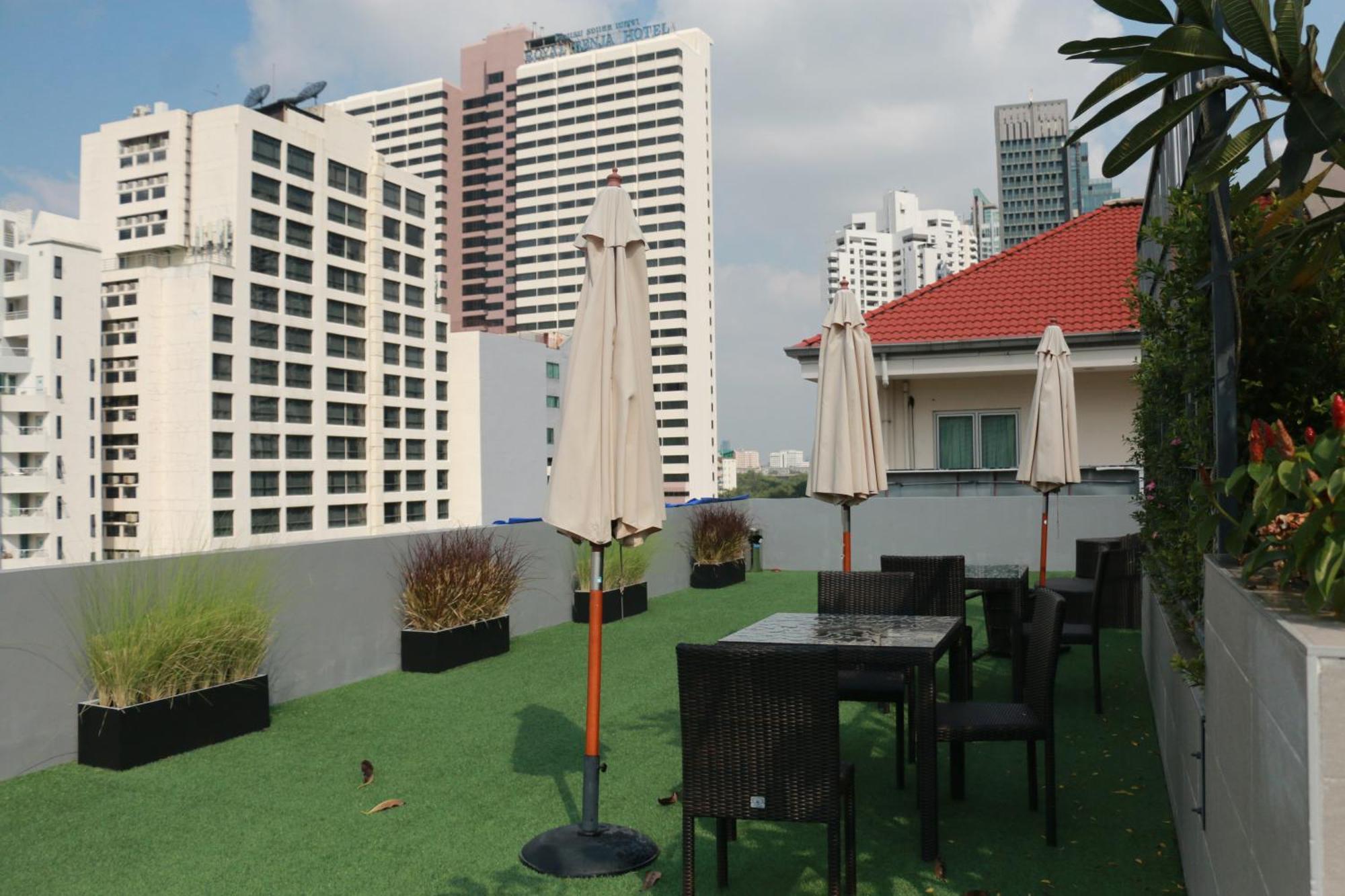 Dazzle Bangkok