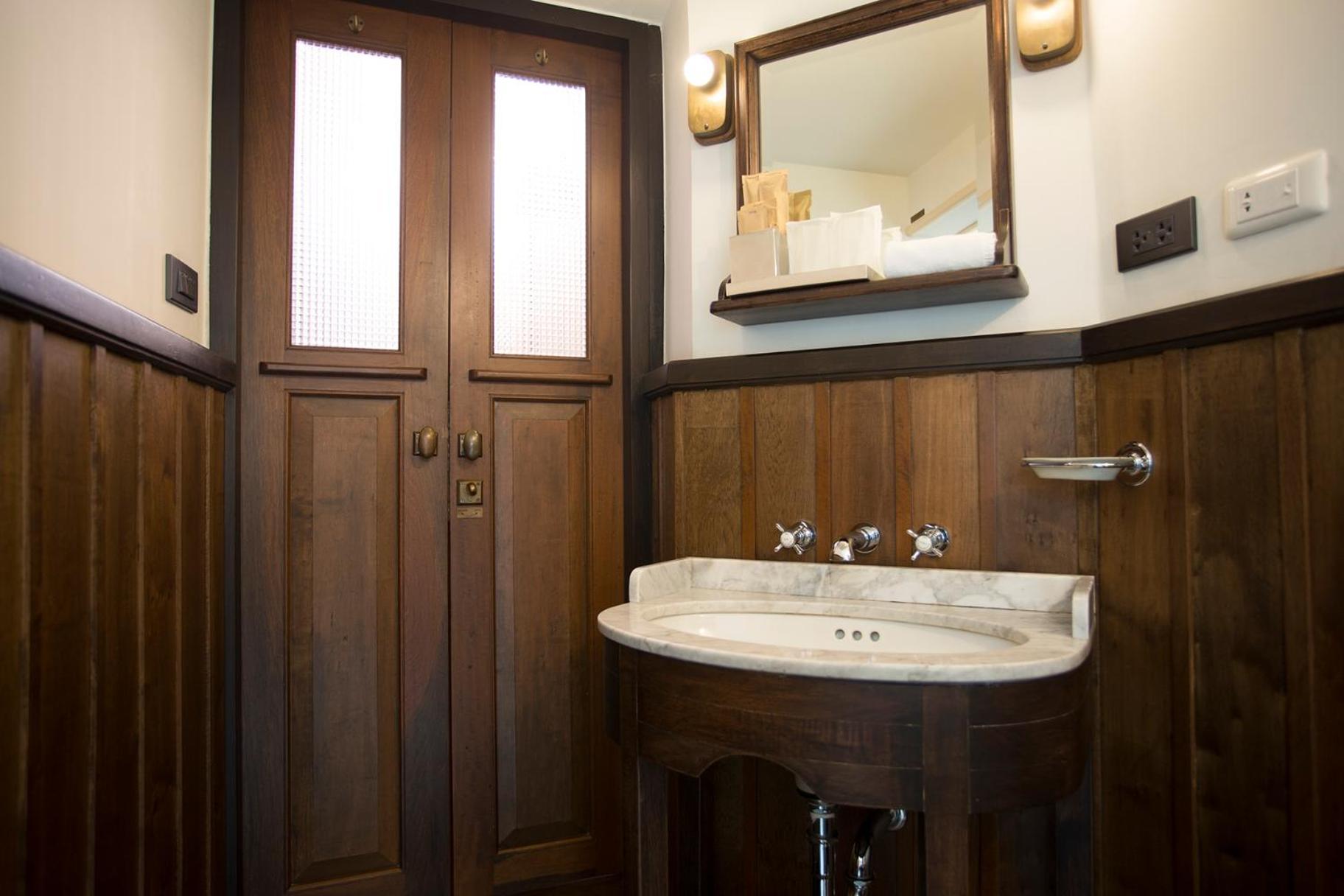 1905 Heritage Corner Guest house 3*