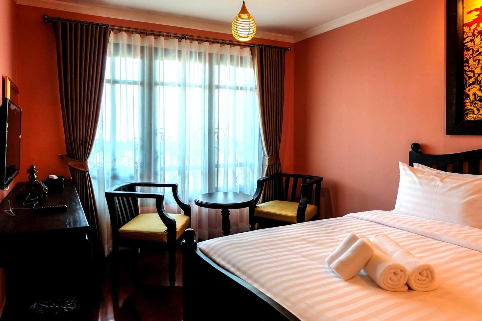 Siri Heritage Hotel 3*