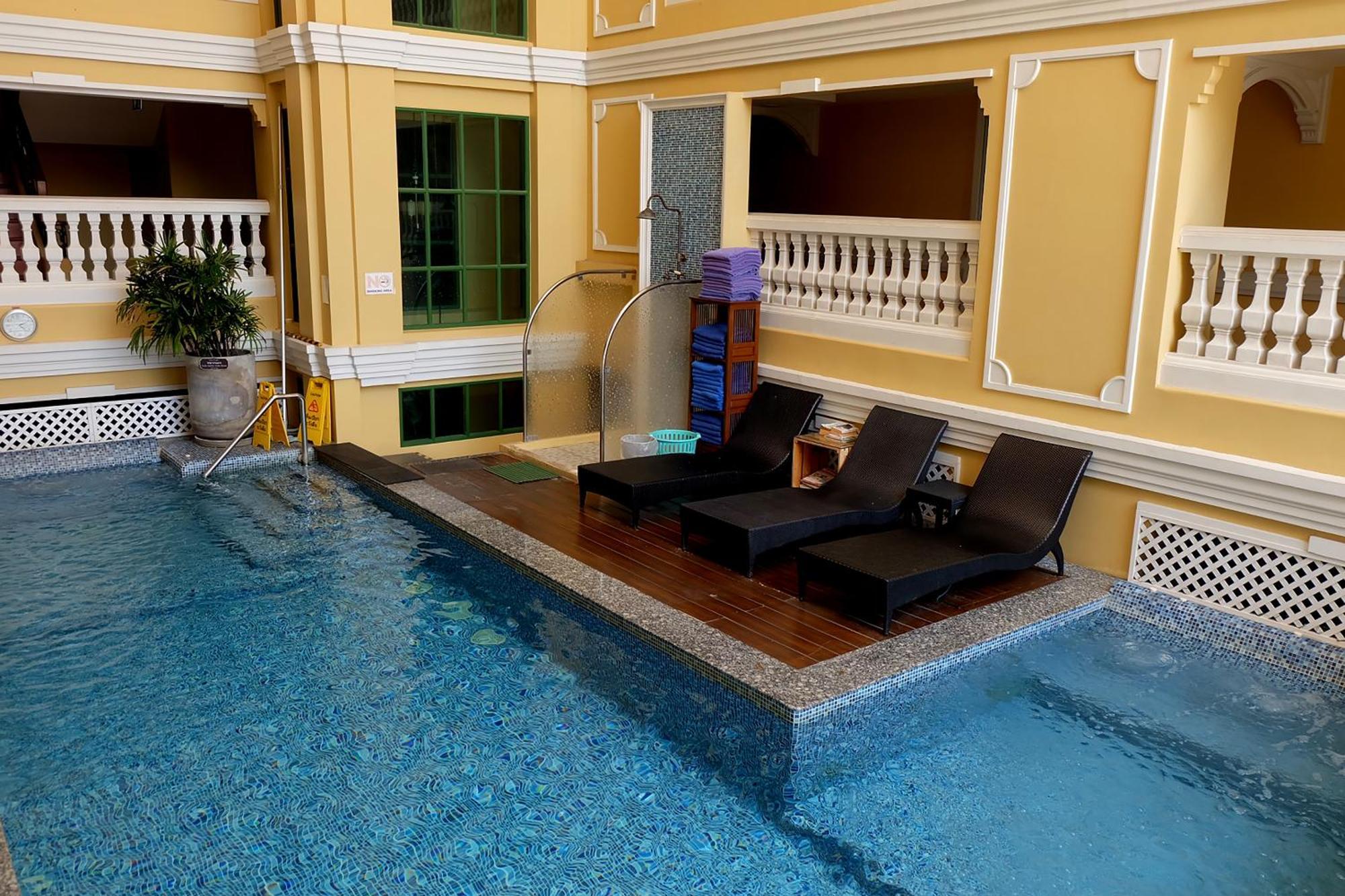 Hotel Siri Heritage Bangkok