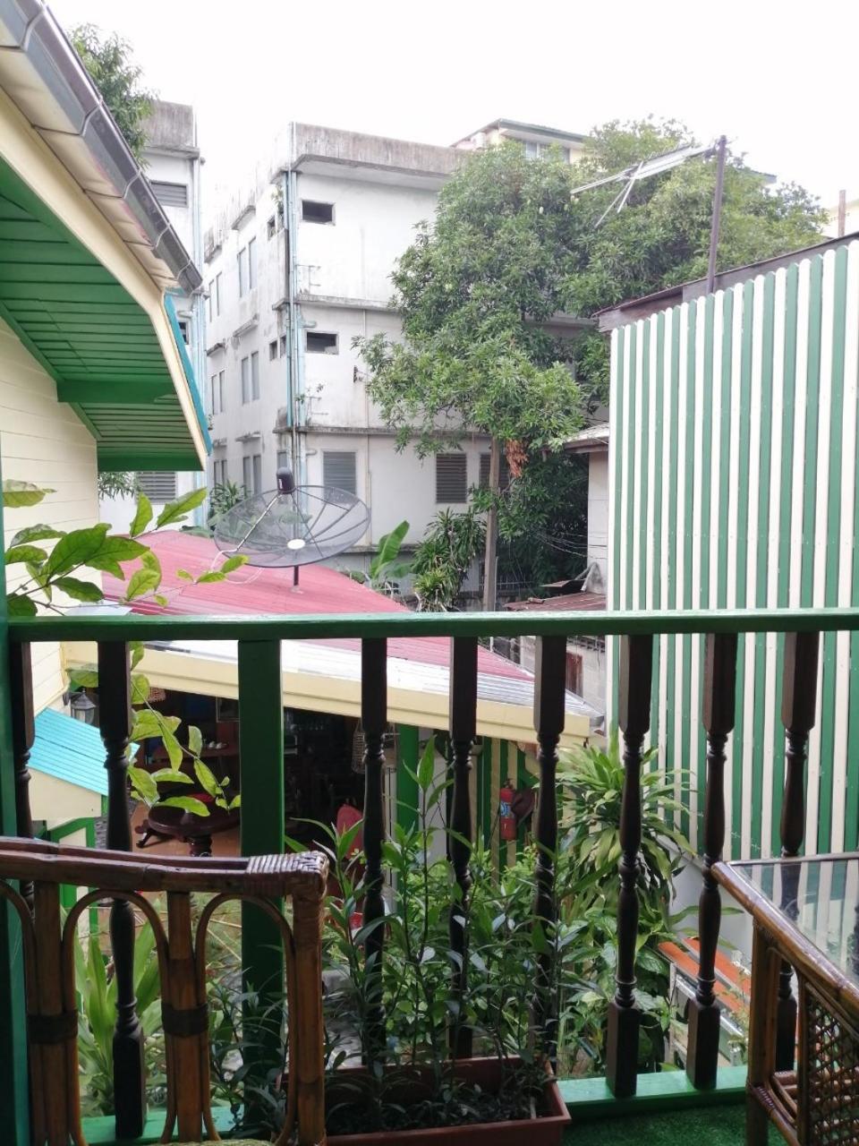 Baan Tepa Boutique House Bed & Breakfast Bangkok