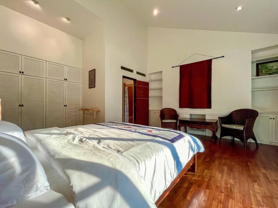4br Entire House Center Bts Sky Train Mall