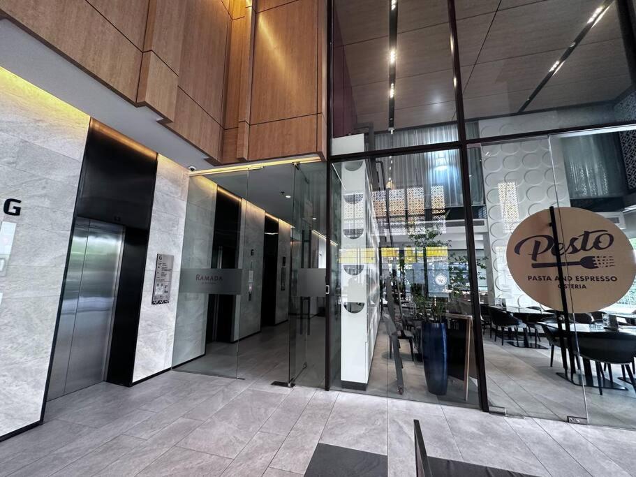 S87 Ramada Sukhumvit87 Big Onnut Swim Gym