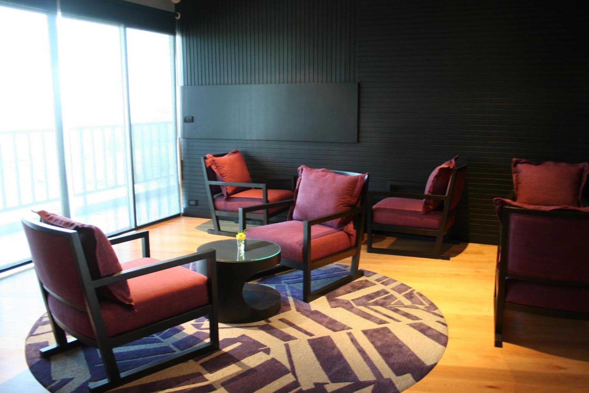 Hotel Amaranth Suvarnabhumi