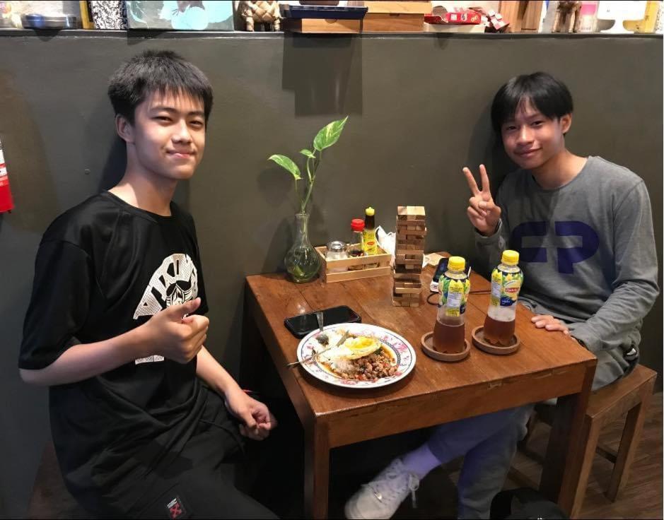 Hansa Khaosan Hostel *