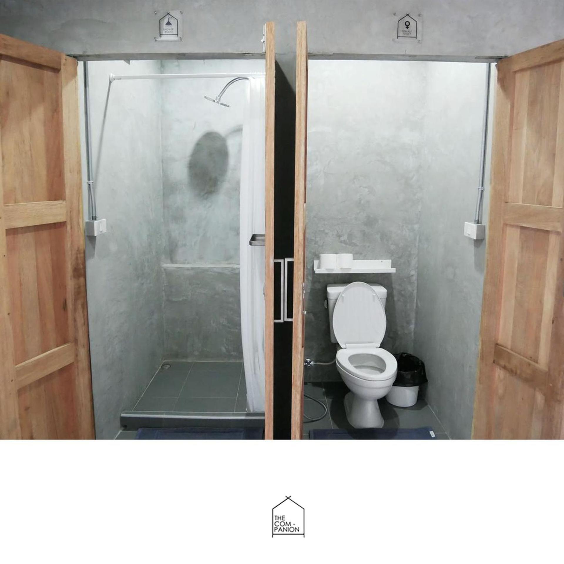 Hostel The Companion