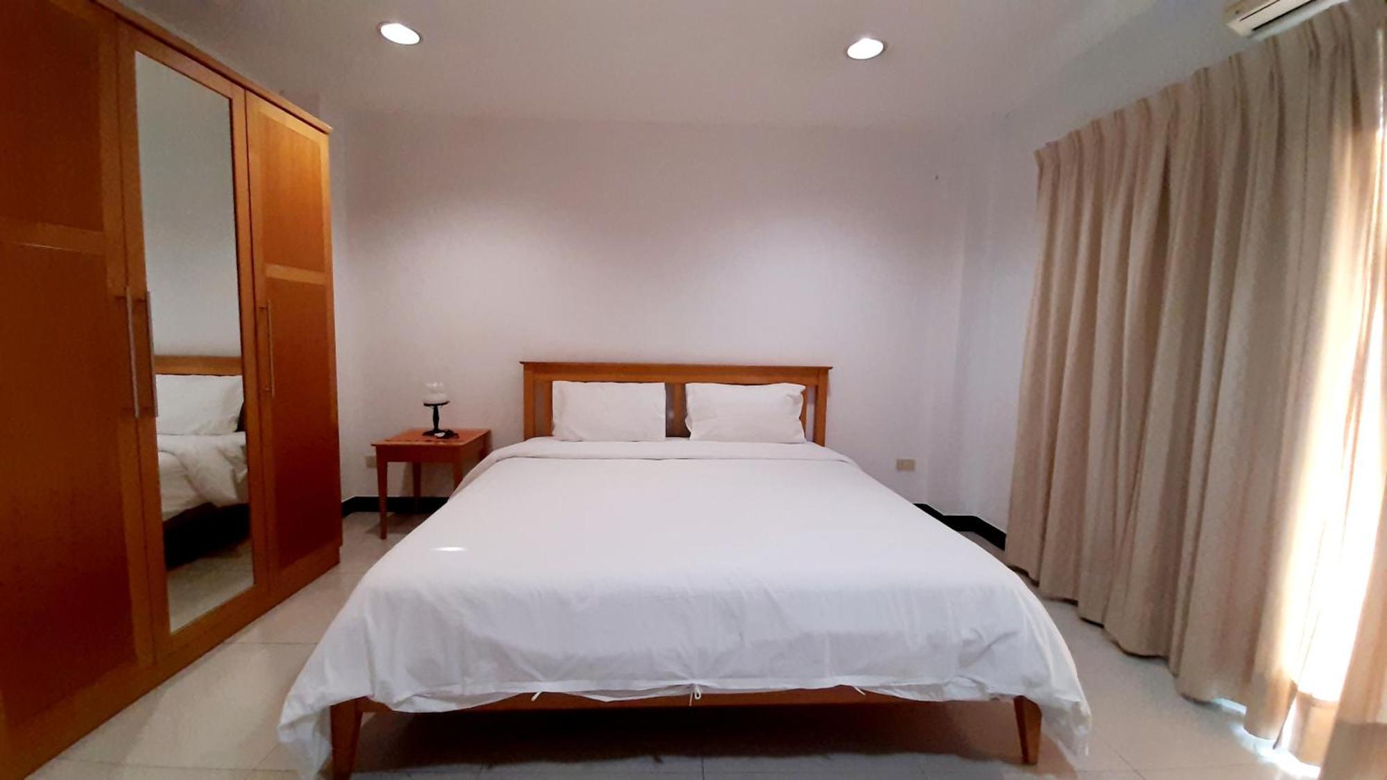 Hotel Plaza Nana