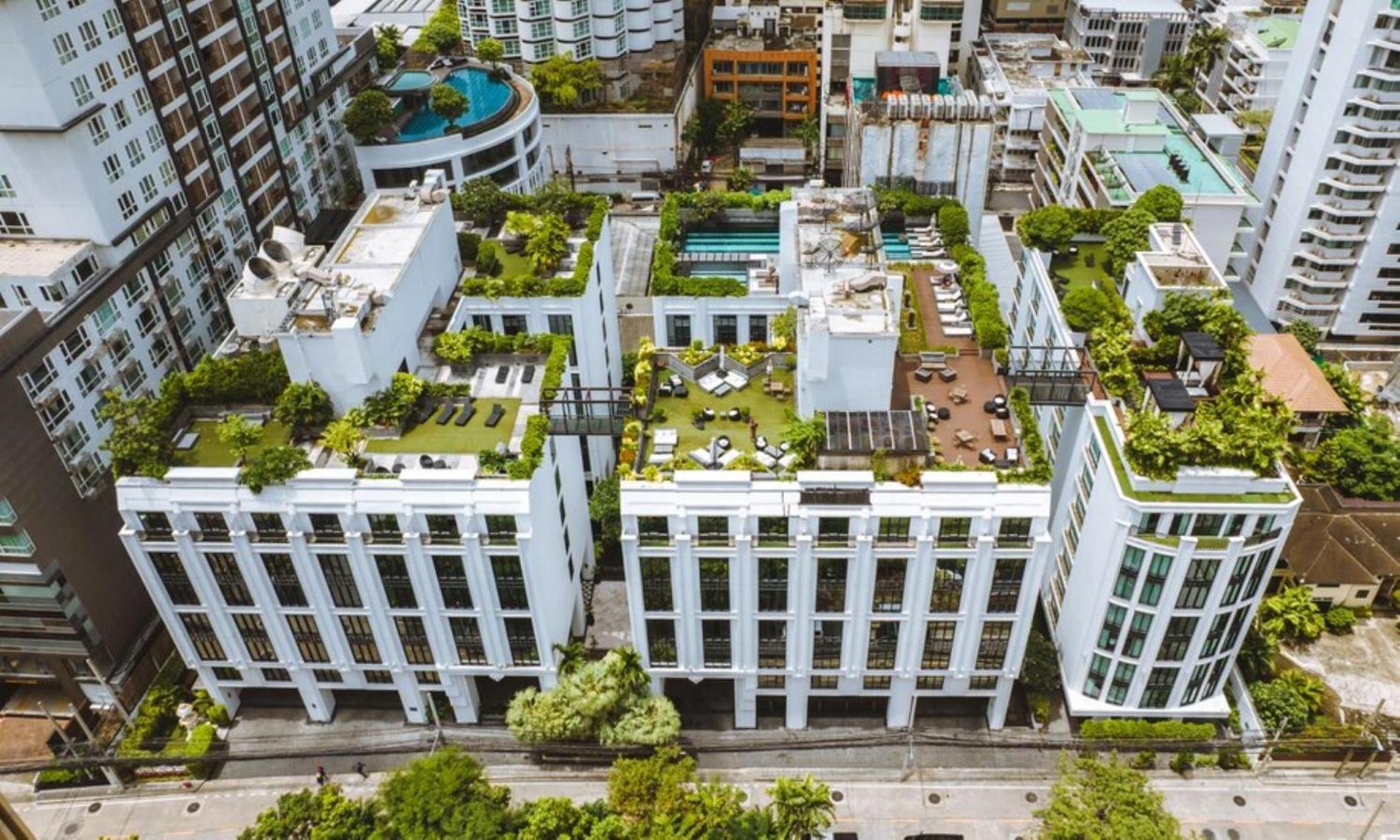 M\u00f6venpick Sukhumvit 15 Hotel 5*