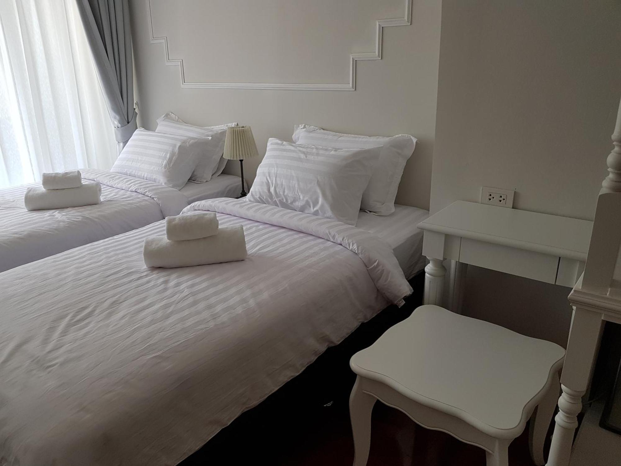 Bliss Silom Hotel