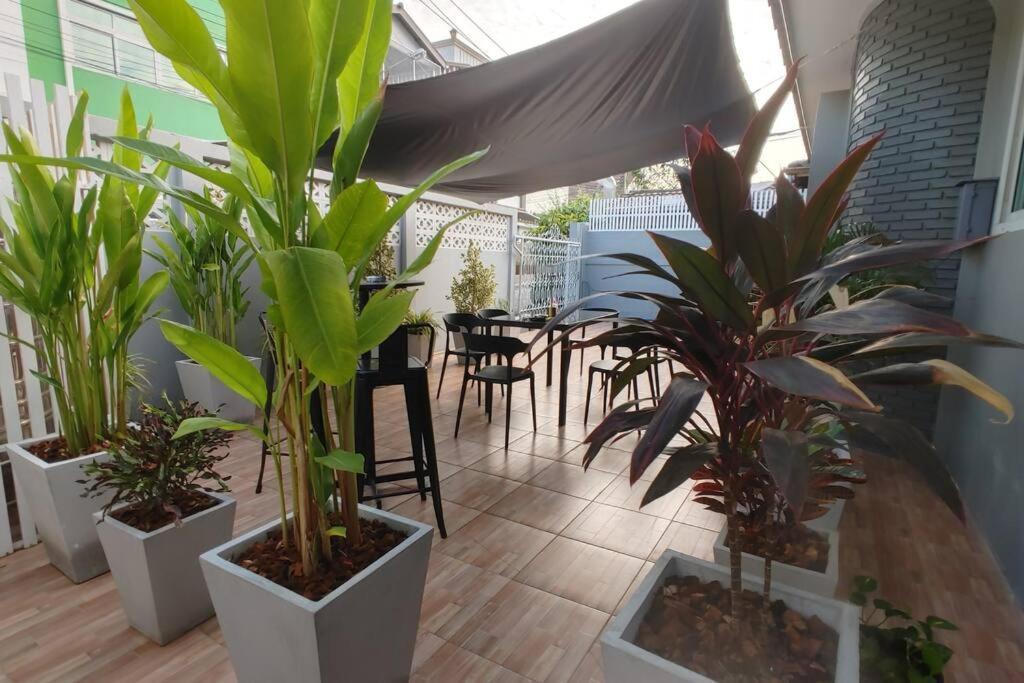 曼谷辉煌 旺中带静 带庭院的3个房间独立别墅 * Bangkok