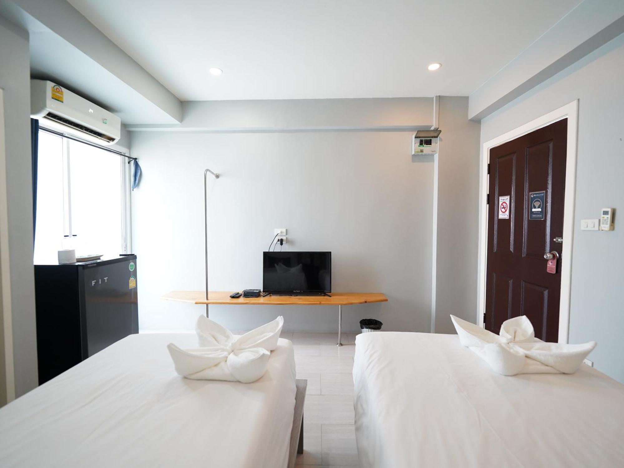 Roomquest Don Mueang Airport
