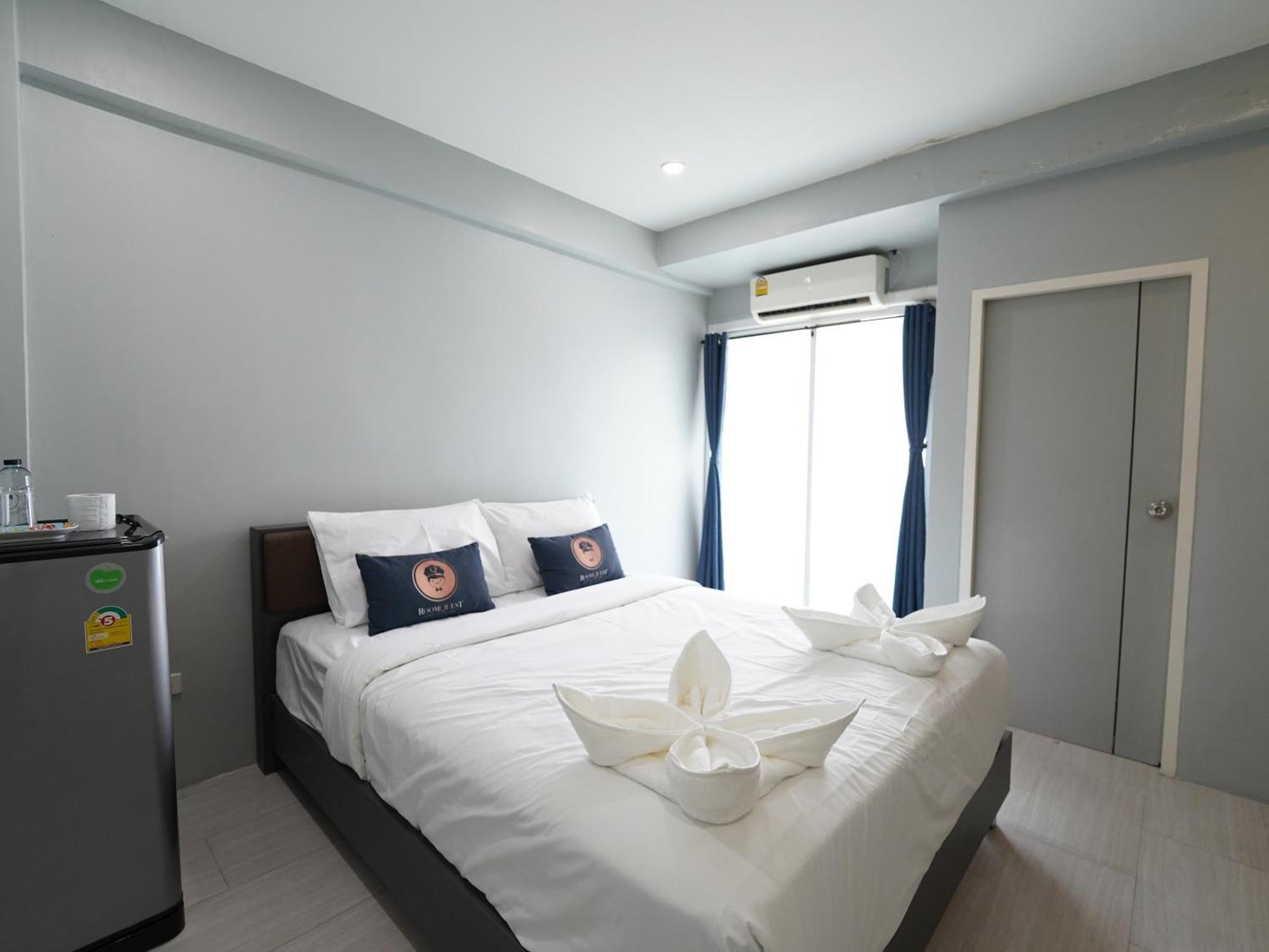 Roomquest Don Mueang Airport 3*