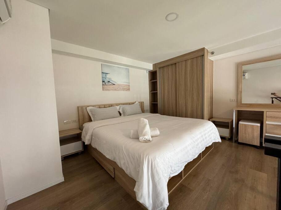 Sukhumvit 87 游泳池健身房 酒吧 餐厅 办公区等一体公寓 Apartment *