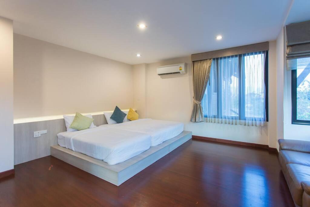 Naralin Khaoyai Mountain View Pool Holiday home Bangkok