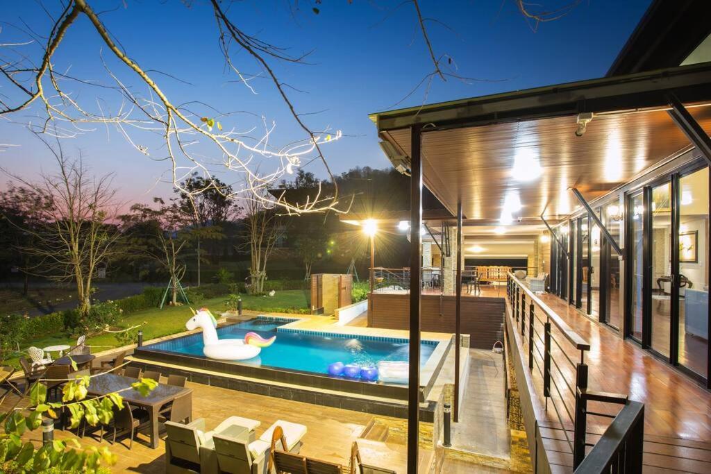 Naralin Khaoyai Mountain View Pool Bangkok