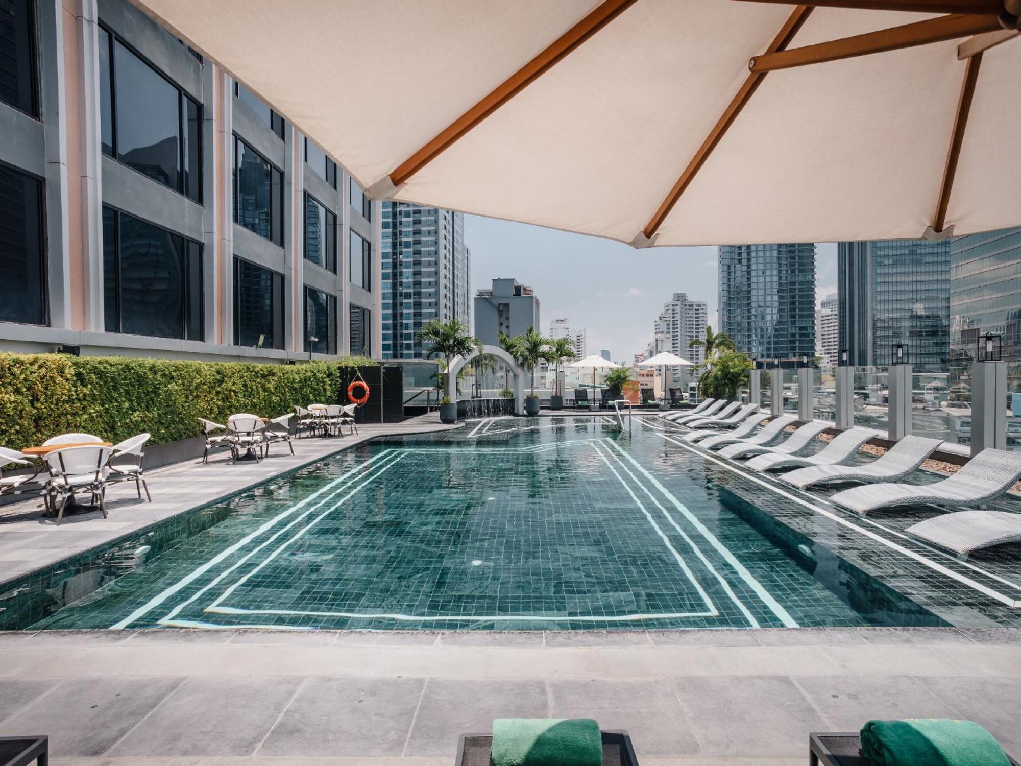 Hotel Aira Sukhumvit 11 4*