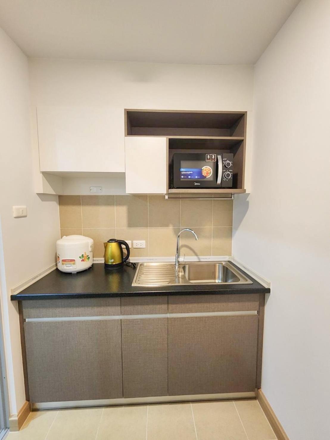 Forever Downtown Apartment- Mrt Phasi Charoen Apartment *