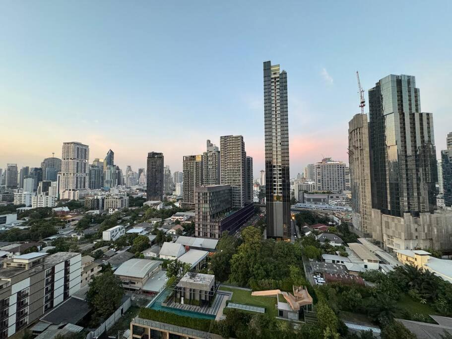 Luxury Art Downtown Metro Bangkok-kitchen-living * Bangkok