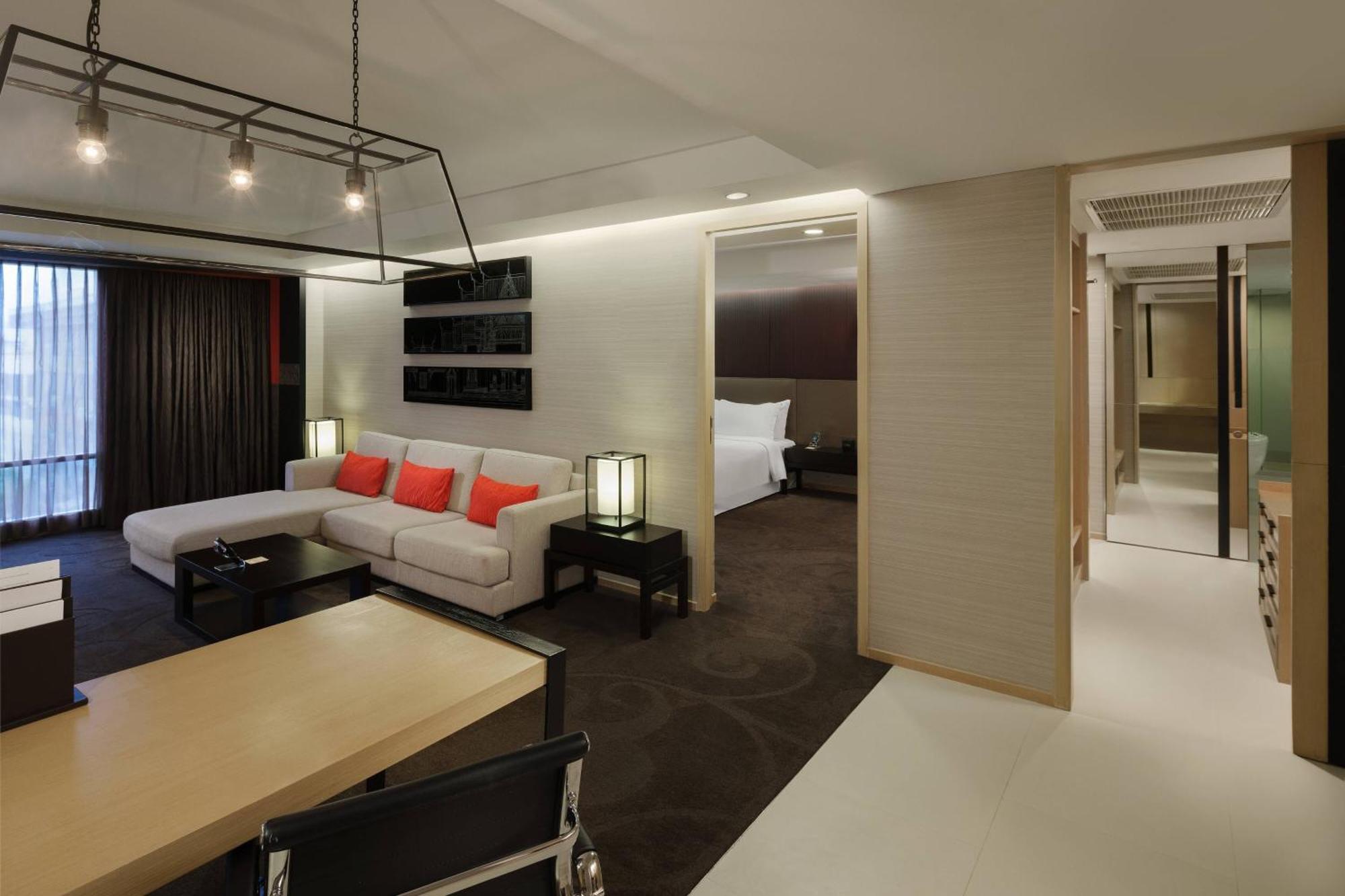 Four Points By Sheraton Bangkok, Sukhumvit 15 Hotel Bangkok