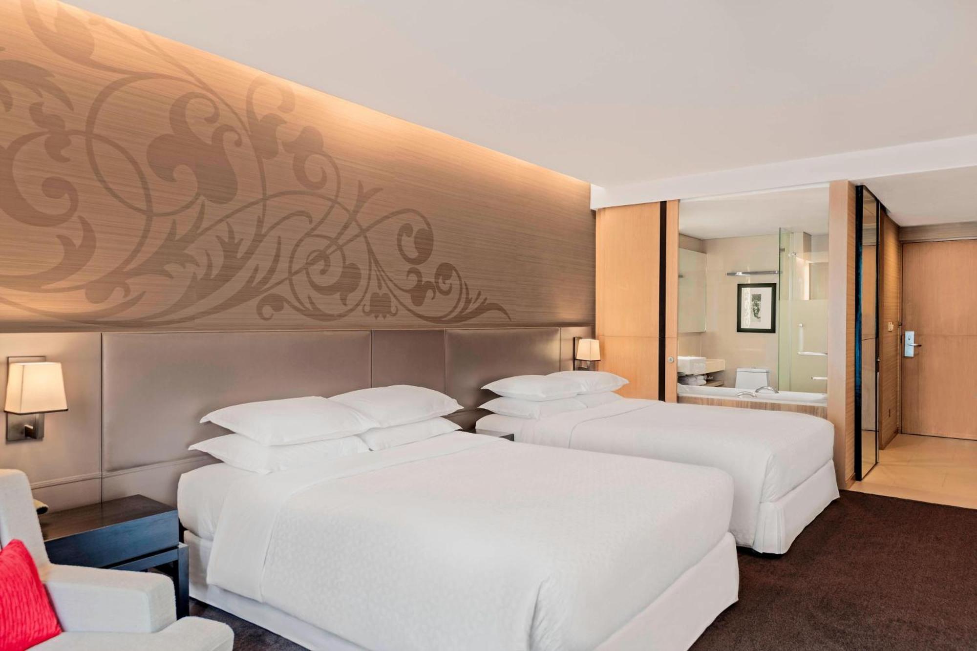 Four Points By Sheraton Bangkok, Sukhumvit 15 Hotel