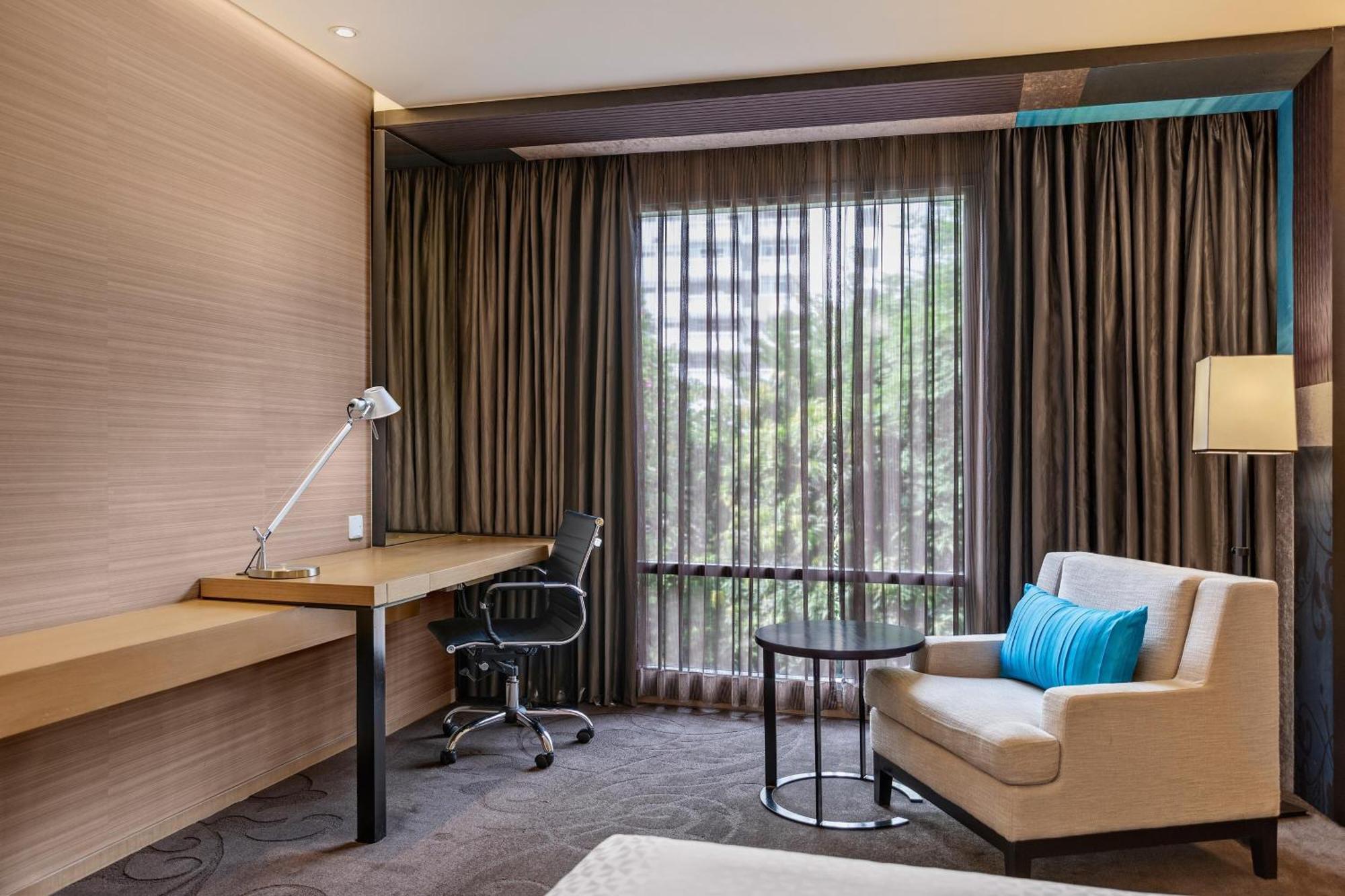 Hotel Four Points By Sheraton Bangkok, Sukhumvit 15 4*