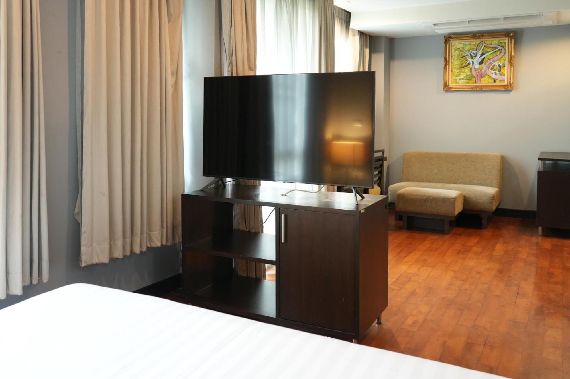 Royal Hotel Bangkok