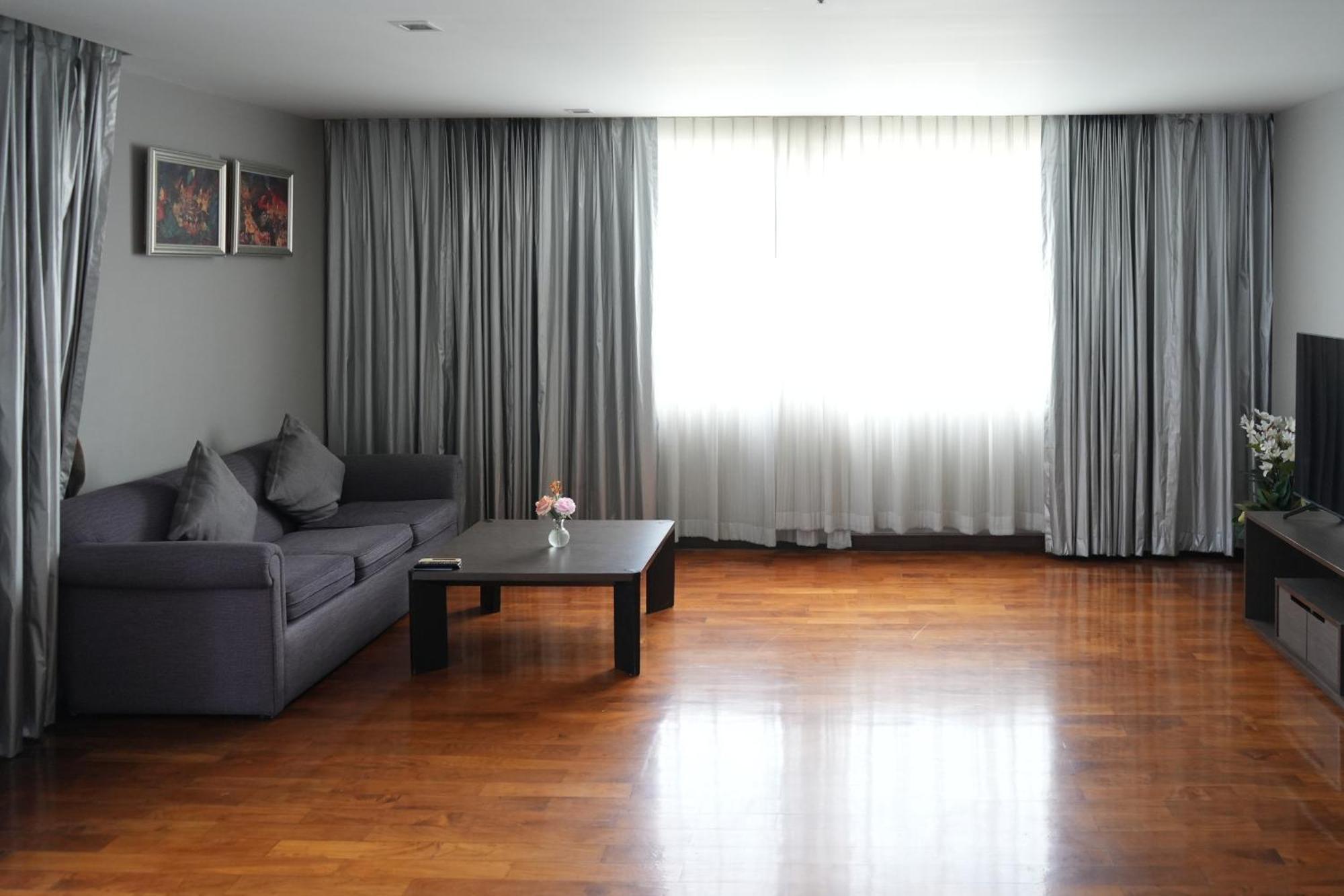 Royal Hotel Bangkok