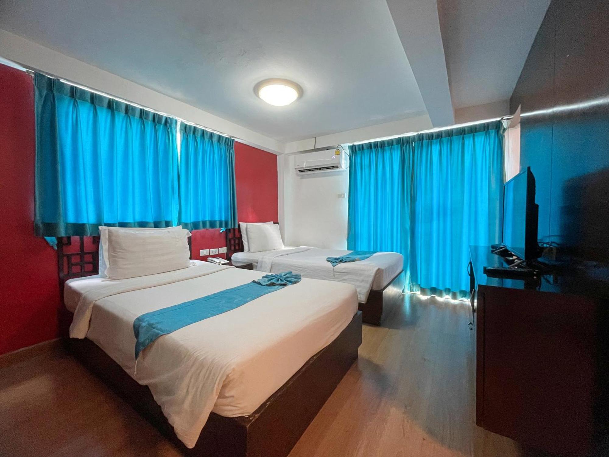 Hotel Arawana Express Chinatown 3*