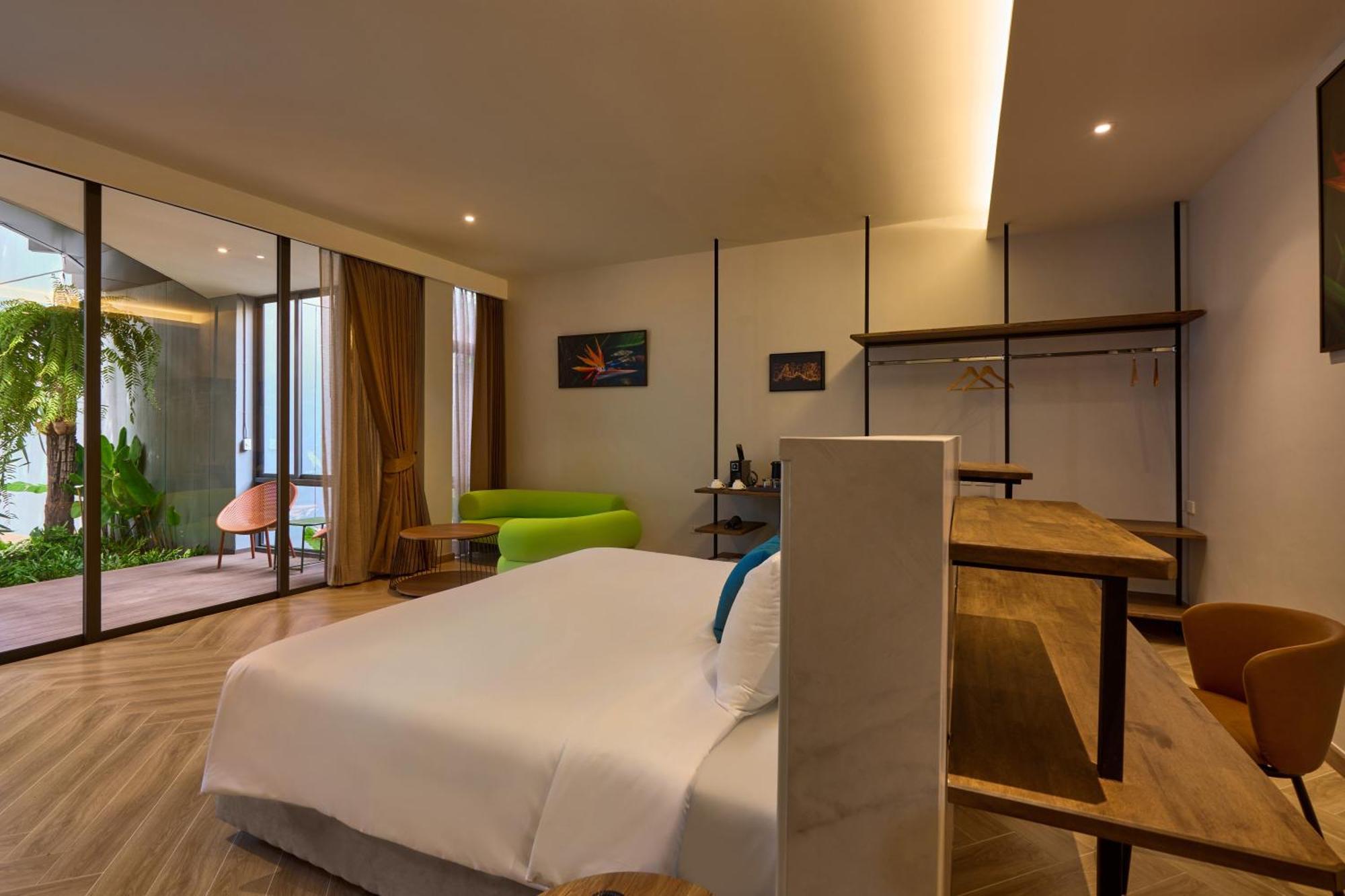 Hotel Red Door Samsen Hotel, 3*