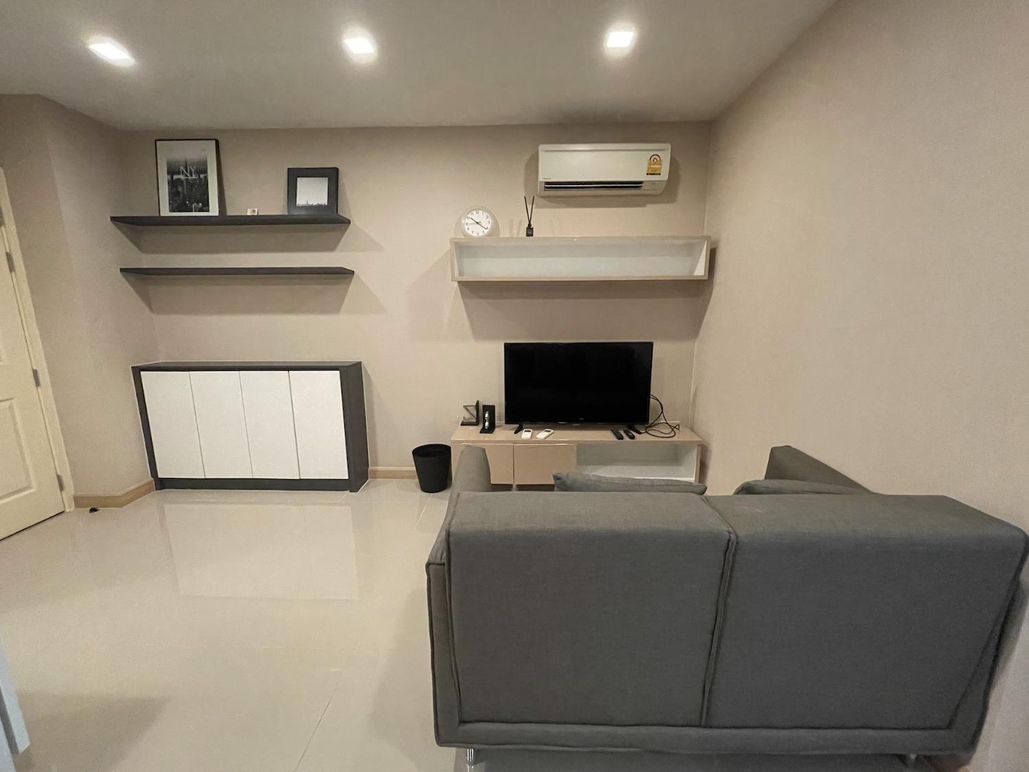 1 Big Br Near Bts Ekkamai - Sky Pool & Gym Apartment Bangkok