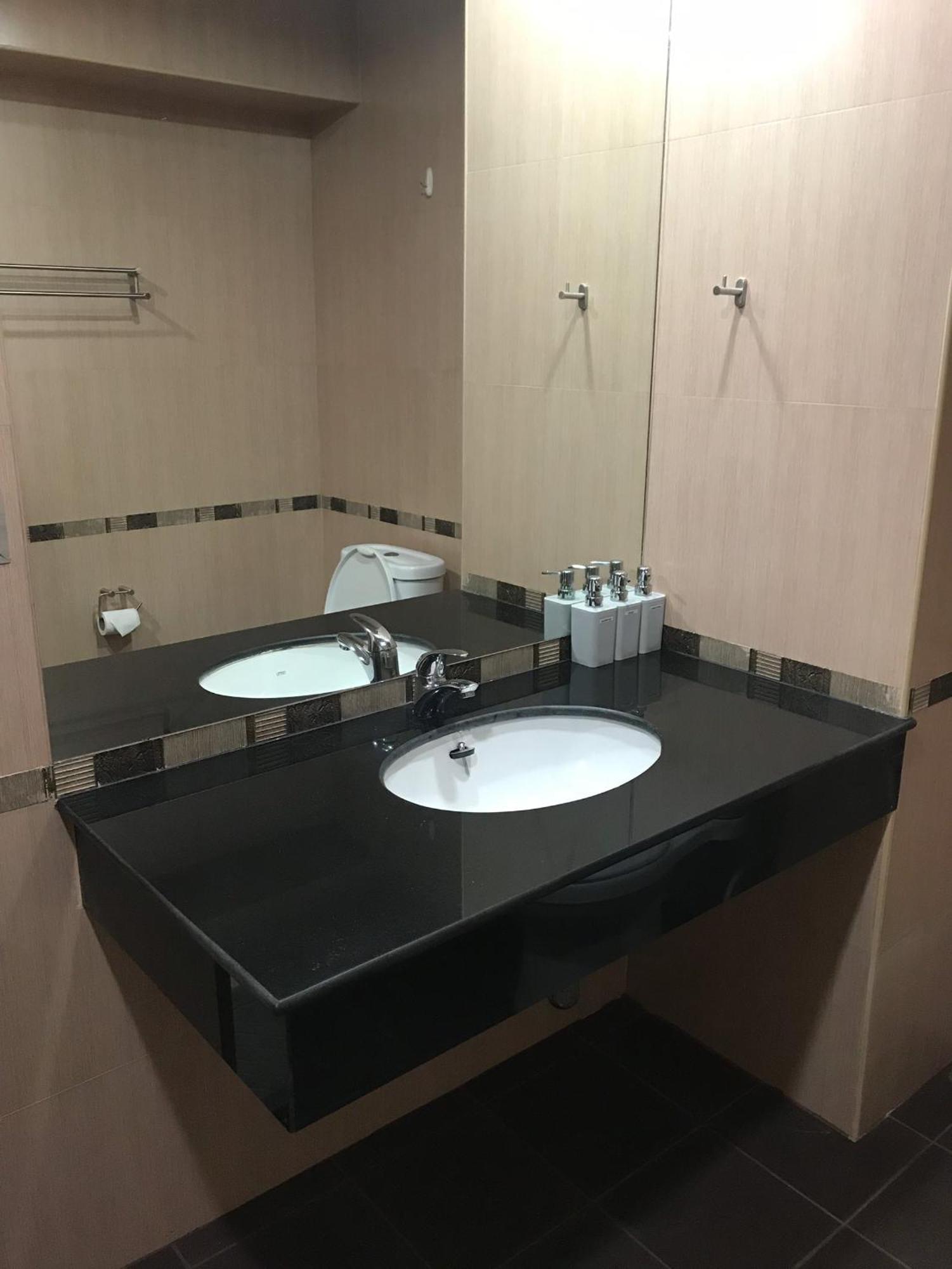 De Junction House Aparthotel