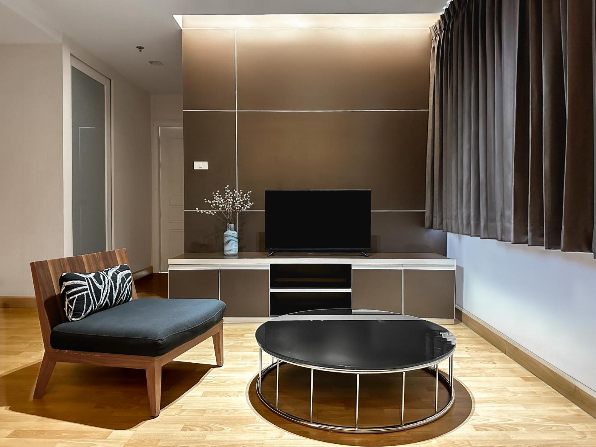 Apartment Nantiruj Tower: Serviced In Sukhumvit Soi 8