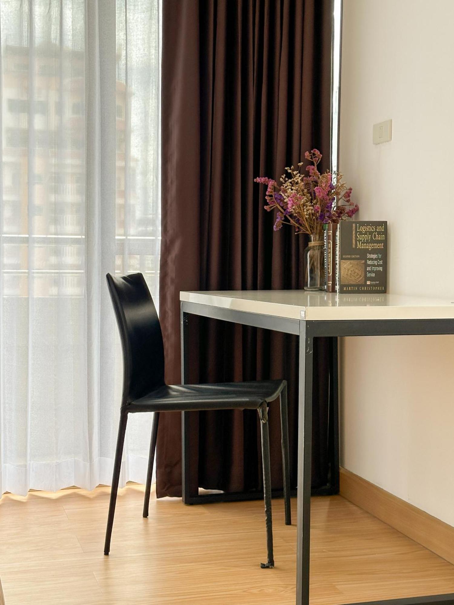Apartment Nantiruj Tower: Serviced In Sukhumvit Soi 8 Bangkok