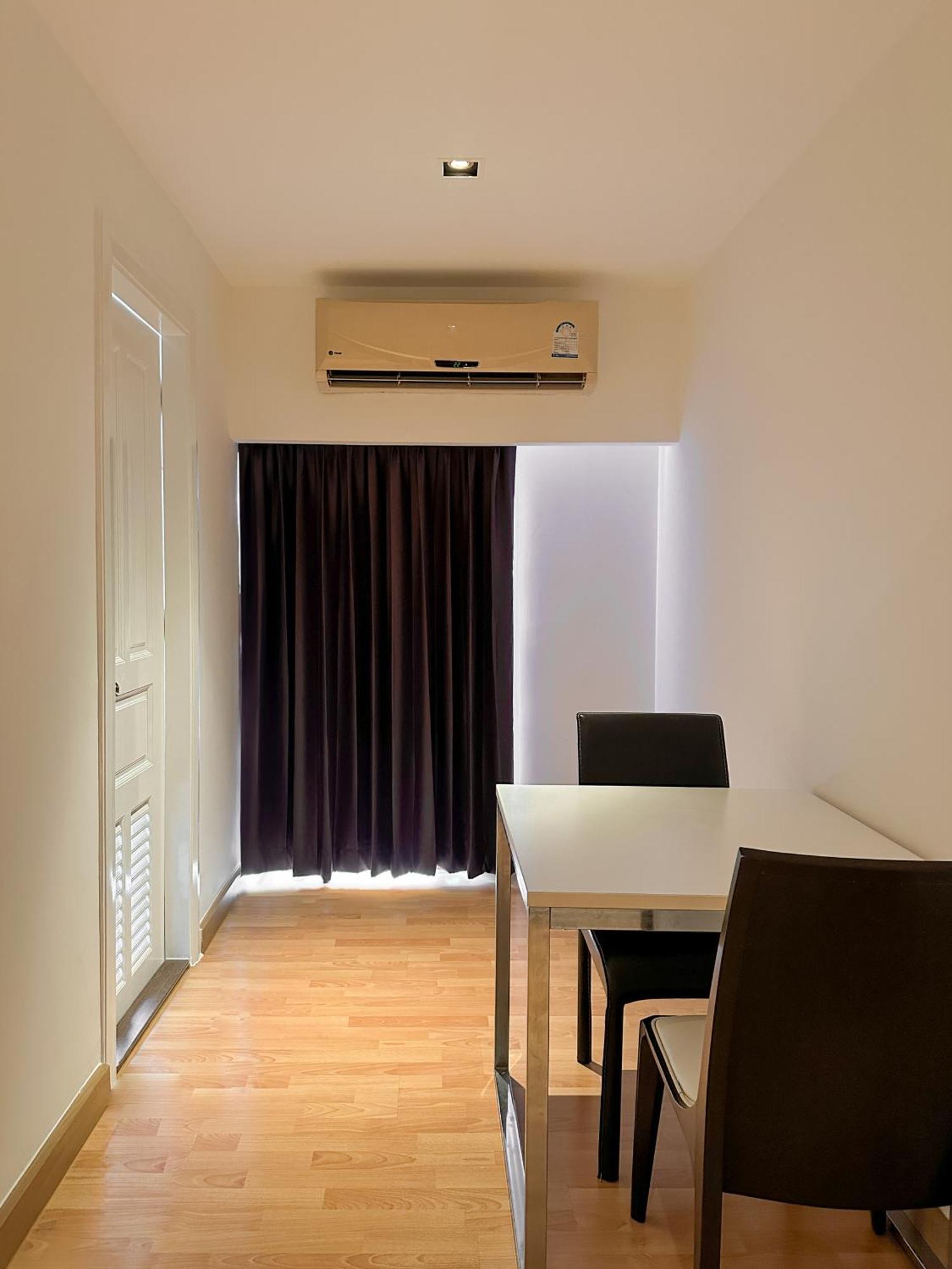 Nantiruj Tower: Serviced In Sukhumvit Soi 8 Bangkok