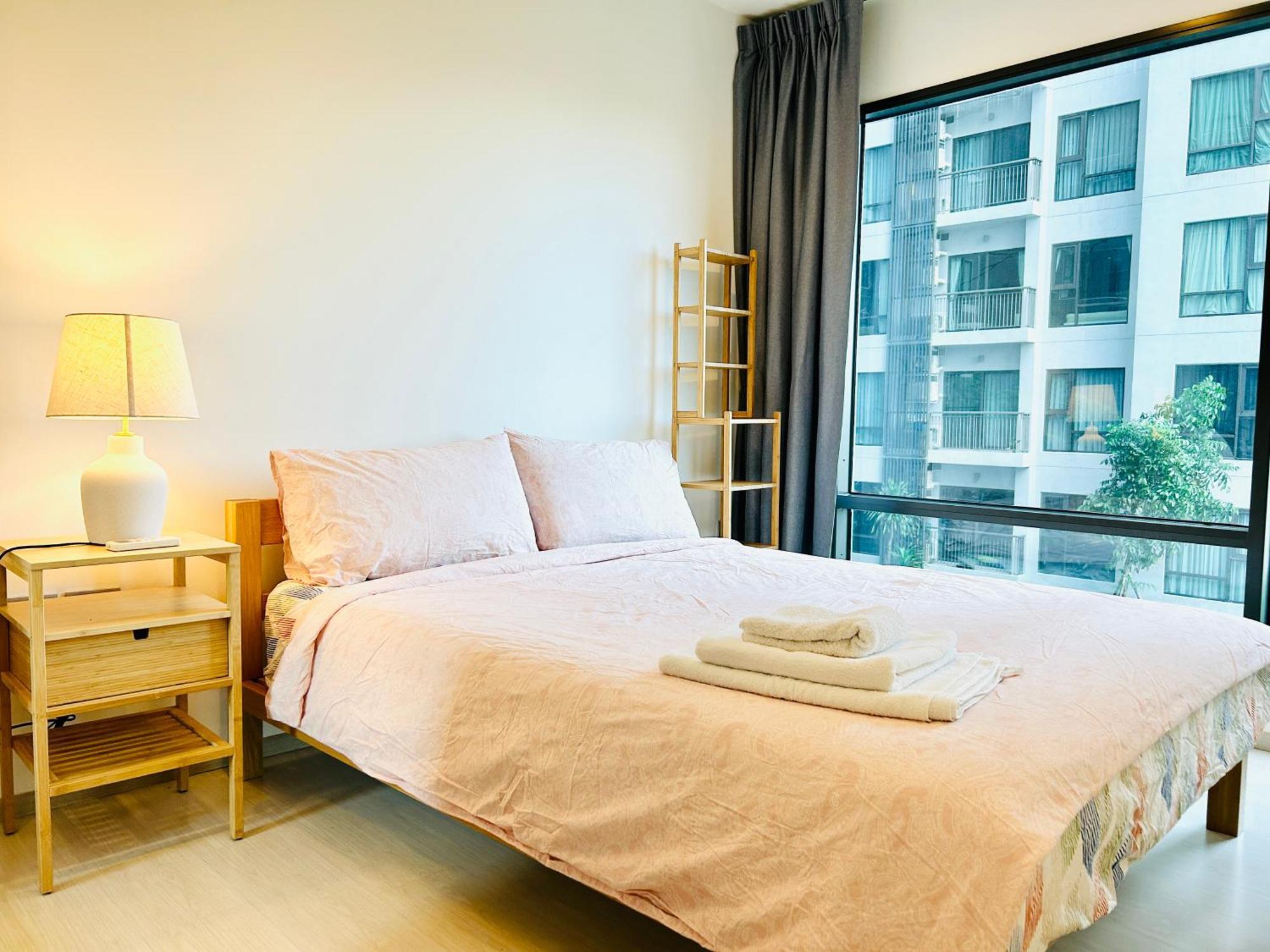 Rhythm Sukhumvit 36 Two Bedrooms * Bangkok